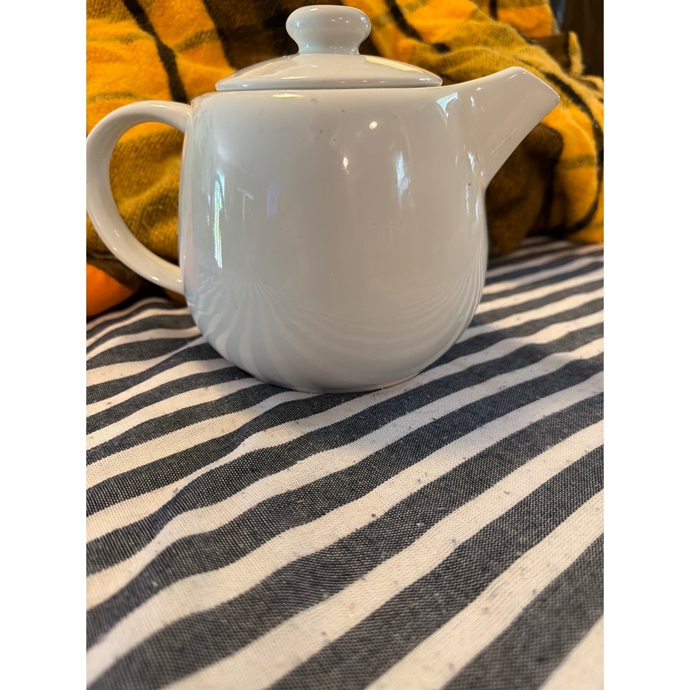 IKEA White Ceramic Teapot Modern Minimalist Tea Pot 12011 Made in China